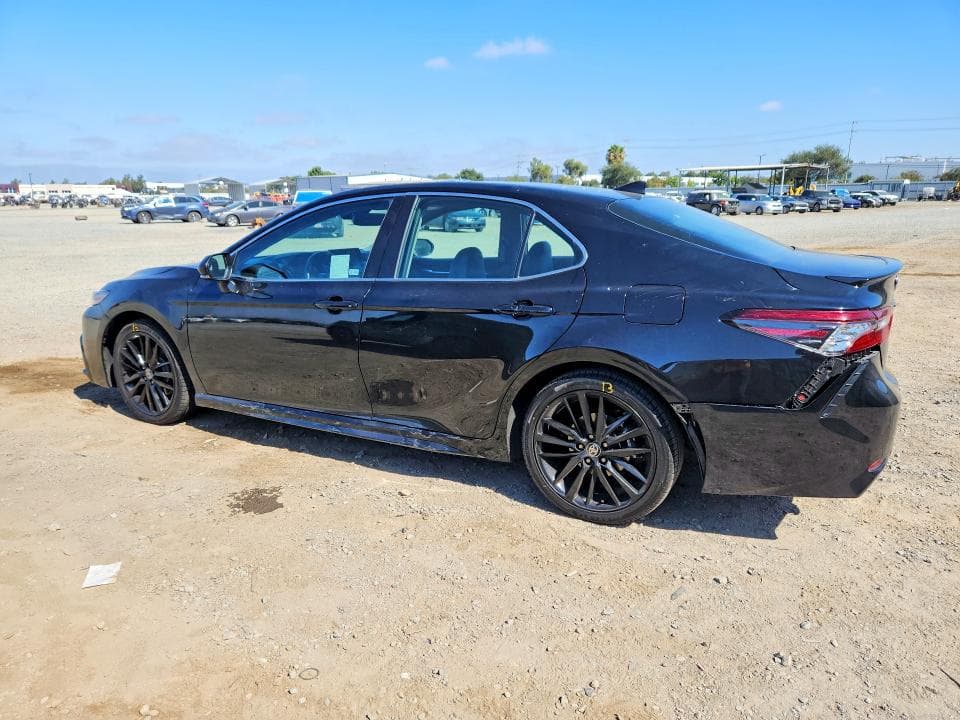 2024 TOYOTA CAMRY XSE 2