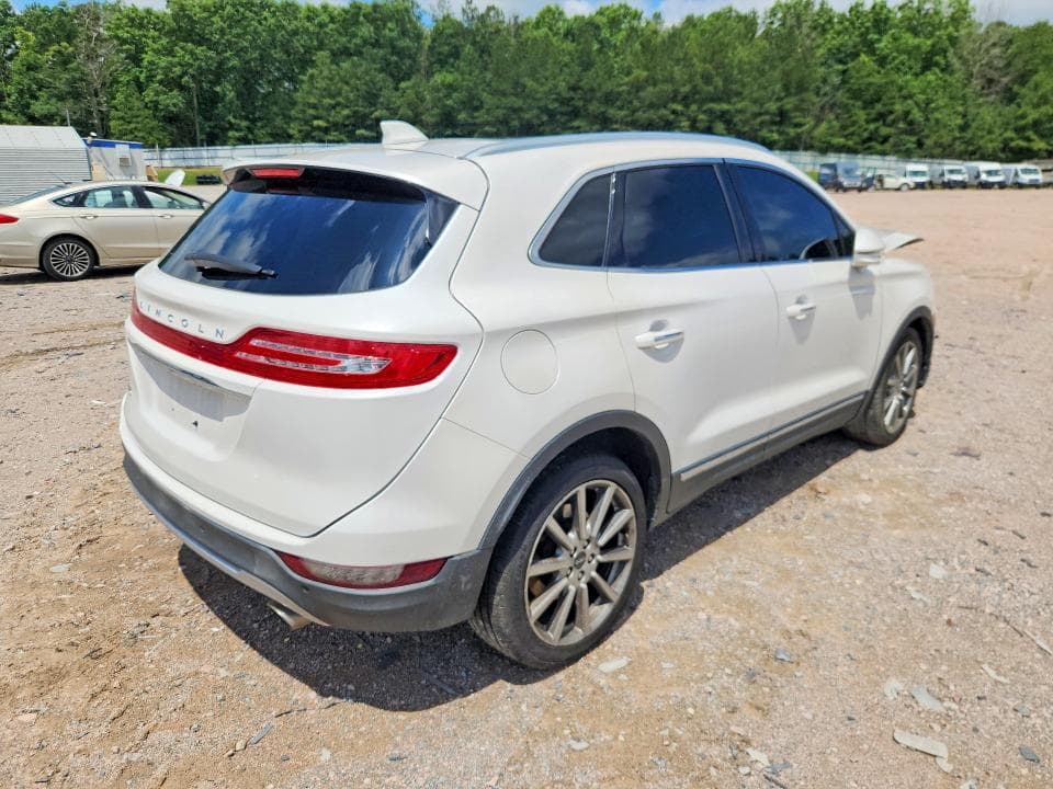 2019 LINCOLN MKC RESERVE 3