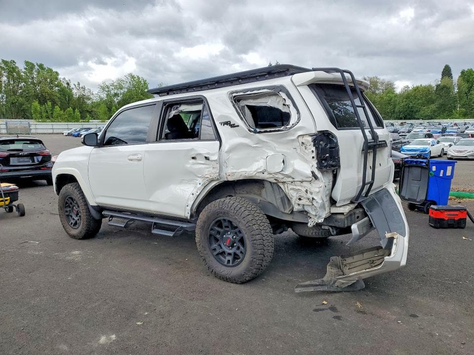 2018 TOYOTA 4RUNNER TRD OFF-ROAD PREMIUM 2