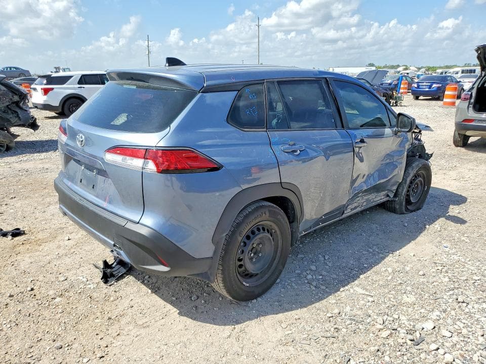 2025 TOYOTA COROLLA CROSS L 3