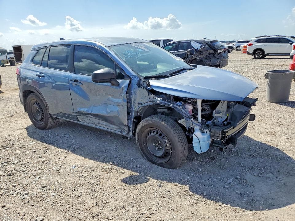 2025 TOYOTA COROLLA CROSS L 4