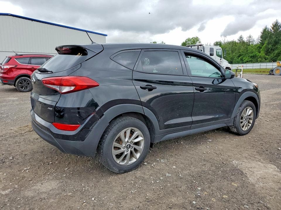 2018 HYUNDAI TUCSON SE SE 3