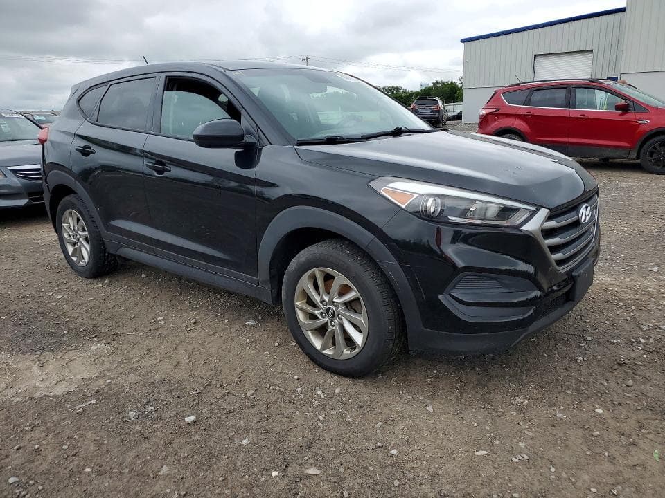 2018 HYUNDAI TUCSON SE SE 4