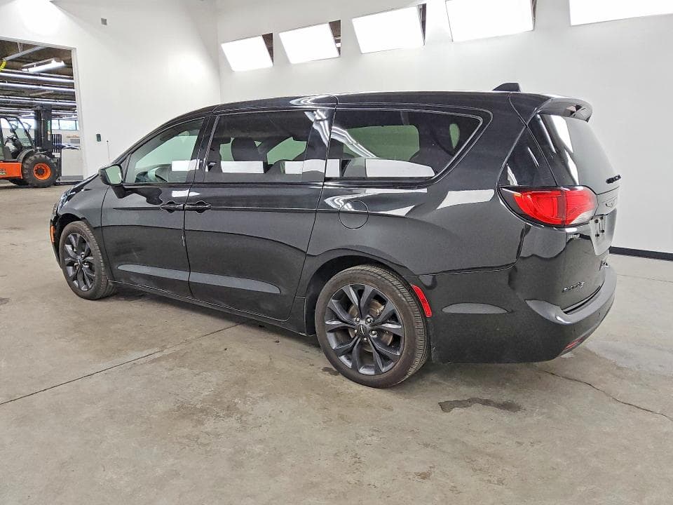 2018 CHRYSLER PACIFICA TOURING PLUS 2