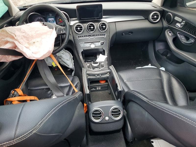 2017 MERCEDES-BENZ C 300 16