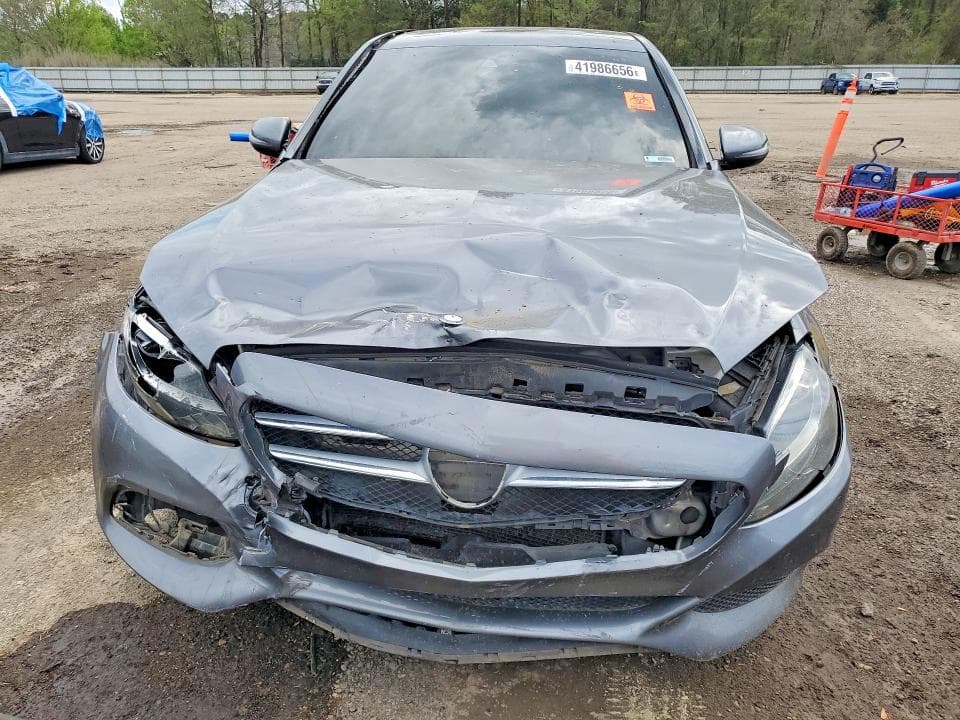 2017 MERCEDES-BENZ C 300 9