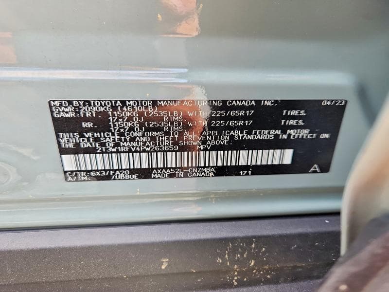 2023 TOYOTA RAV4 XLE XLE 12