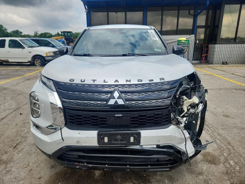2023 MITSUBISHI OUTLANDER SE 5