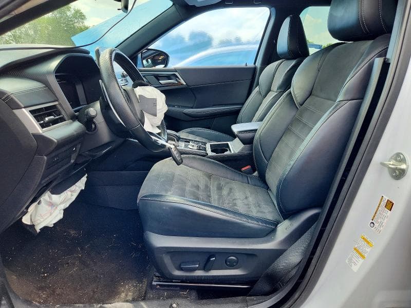 2023 MITSUBISHI OUTLANDER SE 7