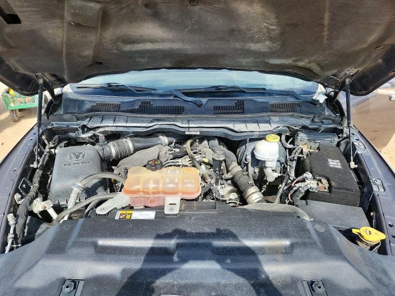 2018 RAM 1500 LARAMIE 4WD 3.0L V6 TDSL LARAMIE 11