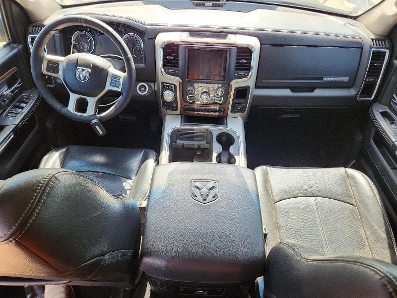 2018 RAM 1500 LARAMIE 4WD 3.0L V6 TDSL LARAMIE 8