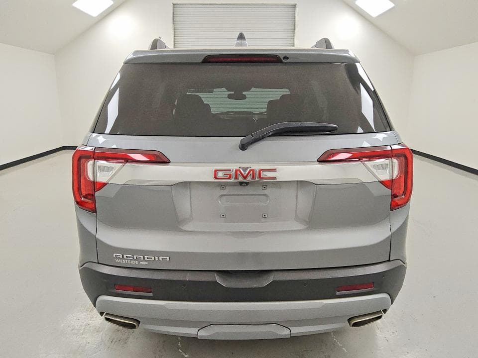 2023 GMC ACADIA SLT 6