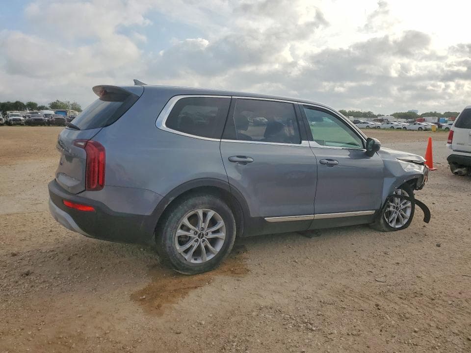 2022 KIA TELLURIDE LX LX 3