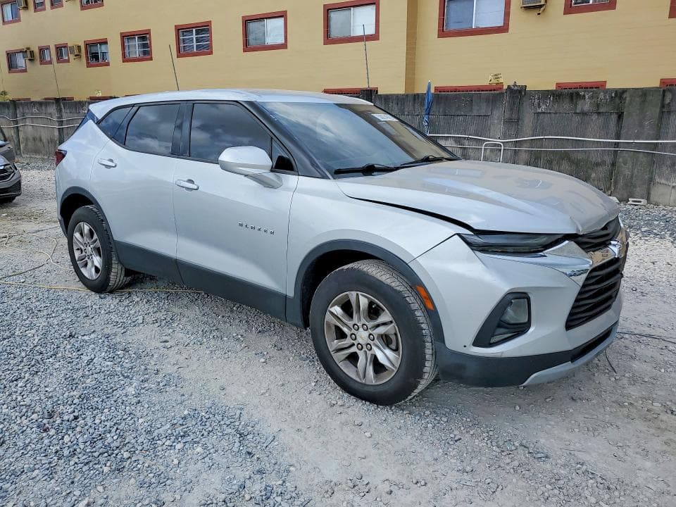 2019 CHEVROLET BLAZER 1LT 4