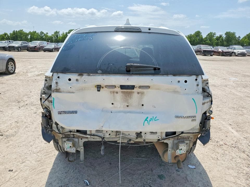 2019 MITSUBISHI OUTLANDER SE 6