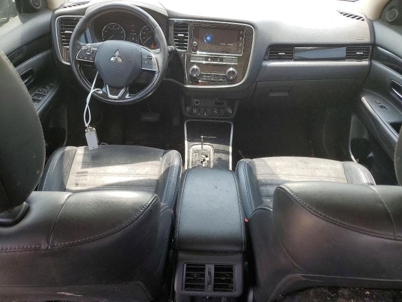 2019 MITSUBISHI OUTLANDER SE 8