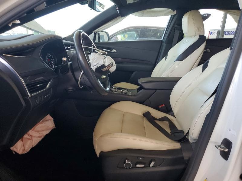 2023 CADILLAC XT4 SPORT 7