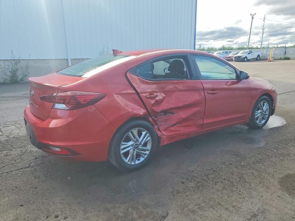 2019 HYUNDAI ELANTRA SE SE 3