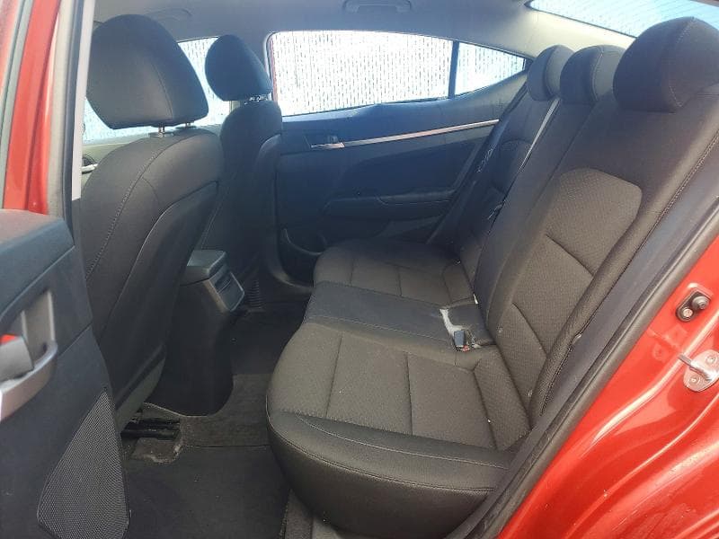 2019 HYUNDAI ELANTRA SE SE 10