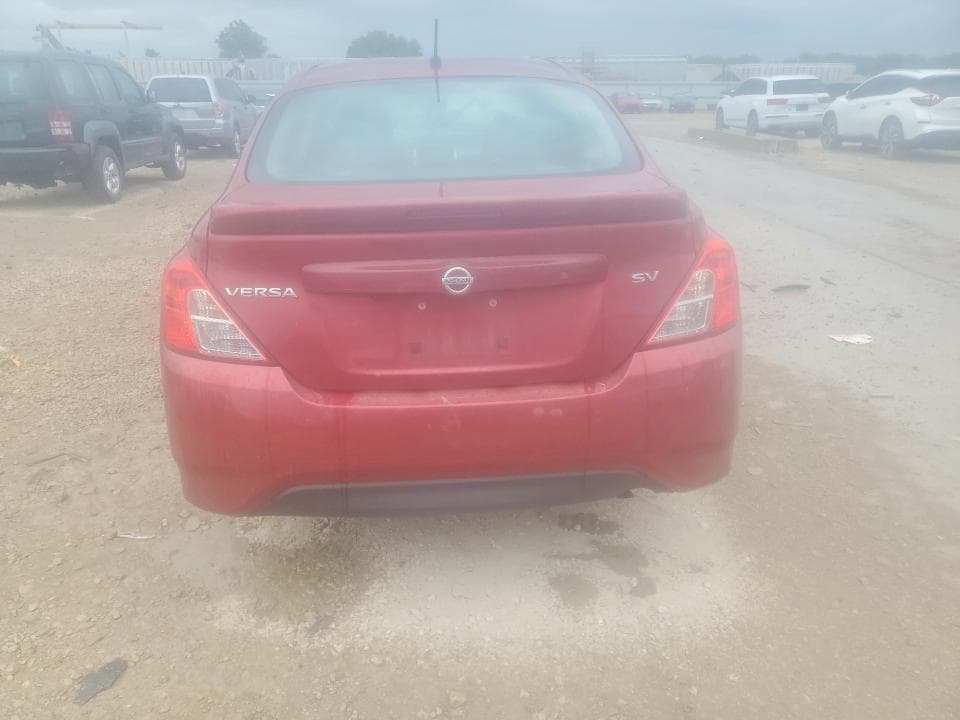 2019 NISSAN VERSA SV SV 6