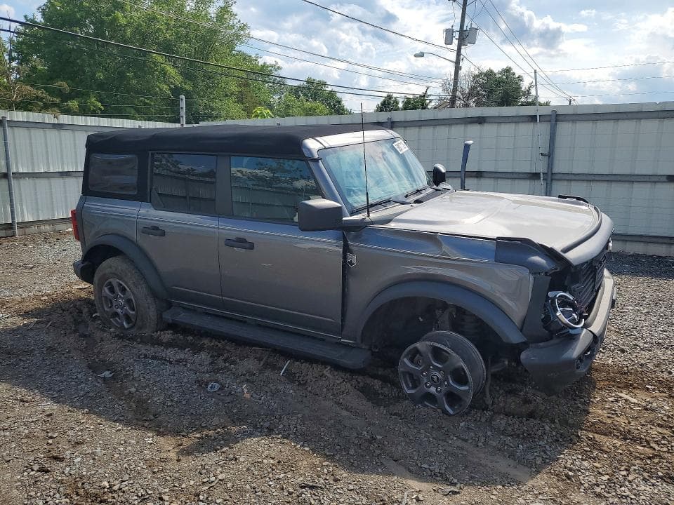 2022 FORD BRONCO BASE 4