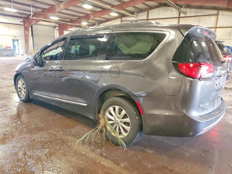 2019 CHRYSLER PACIFICA TOURING L TOURING L 2