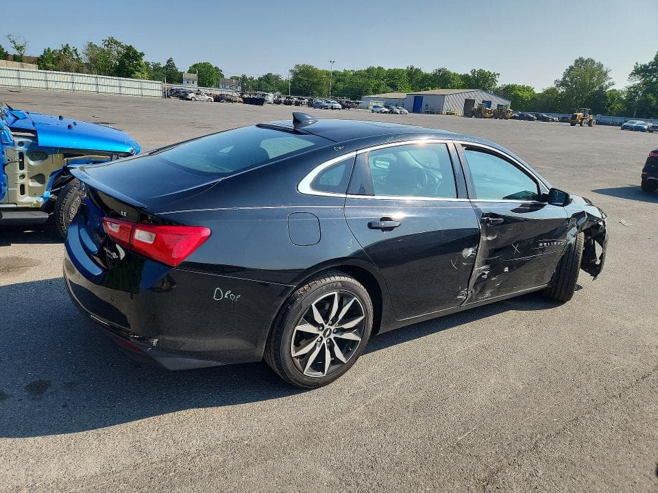 2018 CHEVROLET MALIBU LT 3