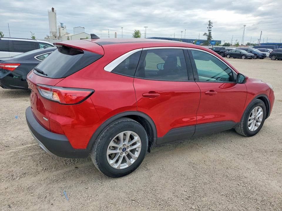 2020 FORD ESCAPE SE 3