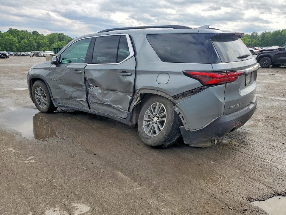 2023 CHEVROLET TRAVERSE LT 2