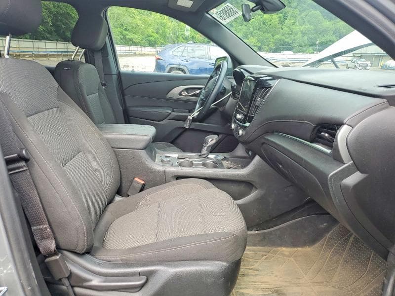 2023 CHEVROLET TRAVERSE LT 7