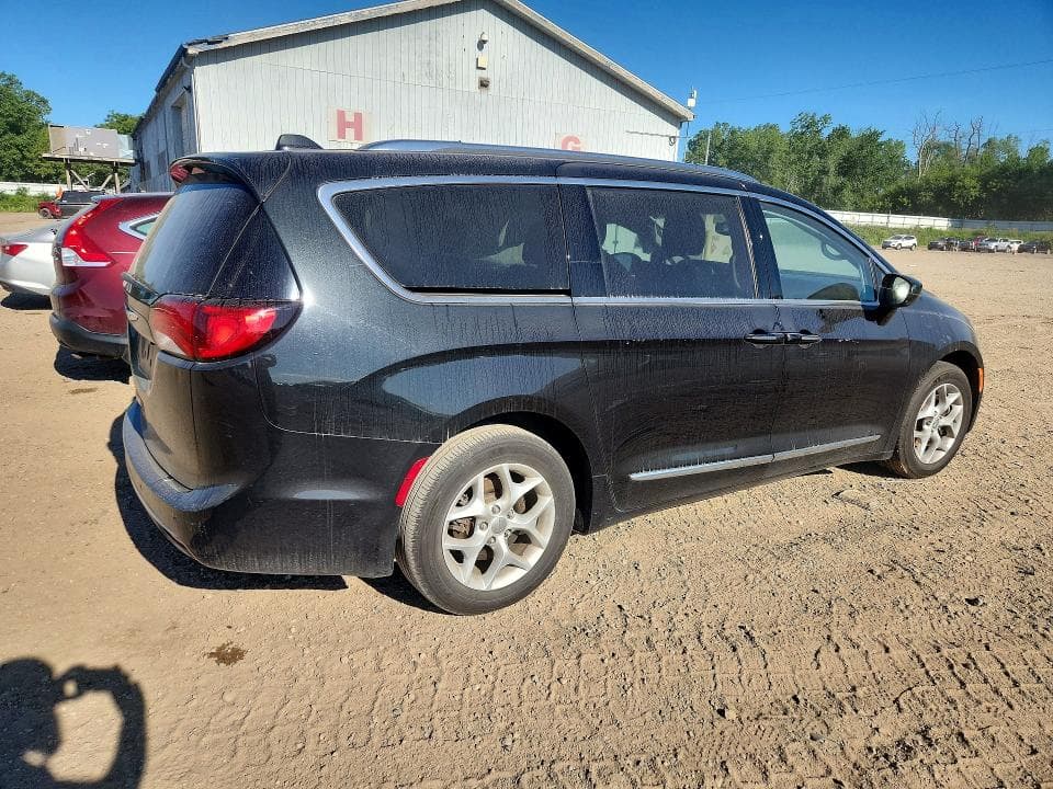 2017 CHRYSLER PACIFICA TOURING L PLUS TOURING L PLUS 3