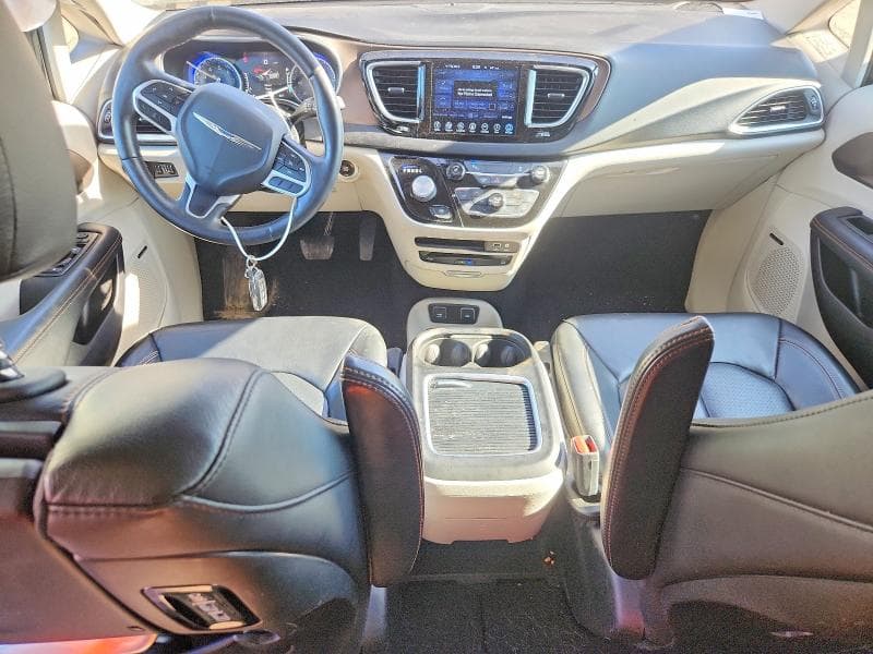 2017 CHRYSLER PACIFICA TOURING L PLUS TOURING L PLUS 8