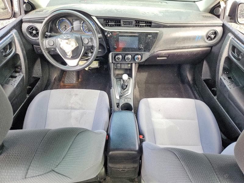 2017 TOYOTA COROLLA L 8