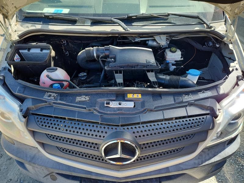 2018 MERCEDES-BENZ SPRINTER 2500 DELIVERY VAN 12