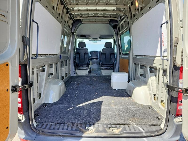 2018 MERCEDES-BENZ SPRINTER 2500 DELIVERY VAN 10
