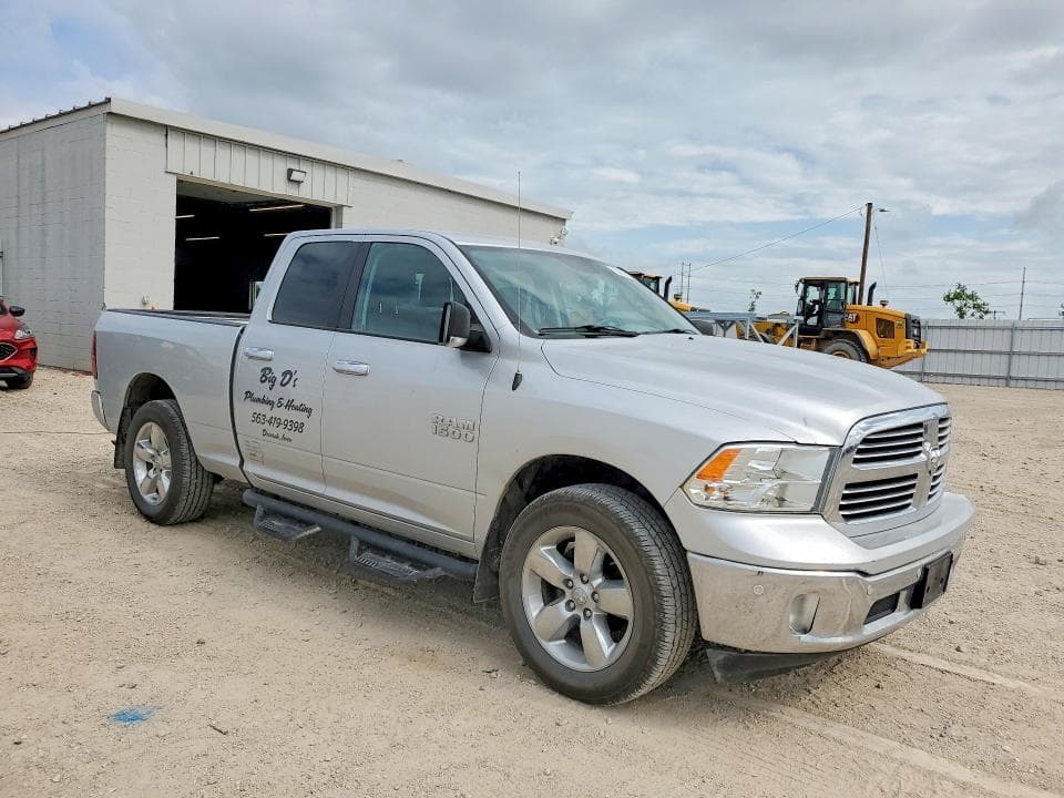 2018 RAM 1500 SLT SLT 4