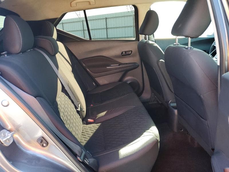 2021 NISSAN KICKS S 11