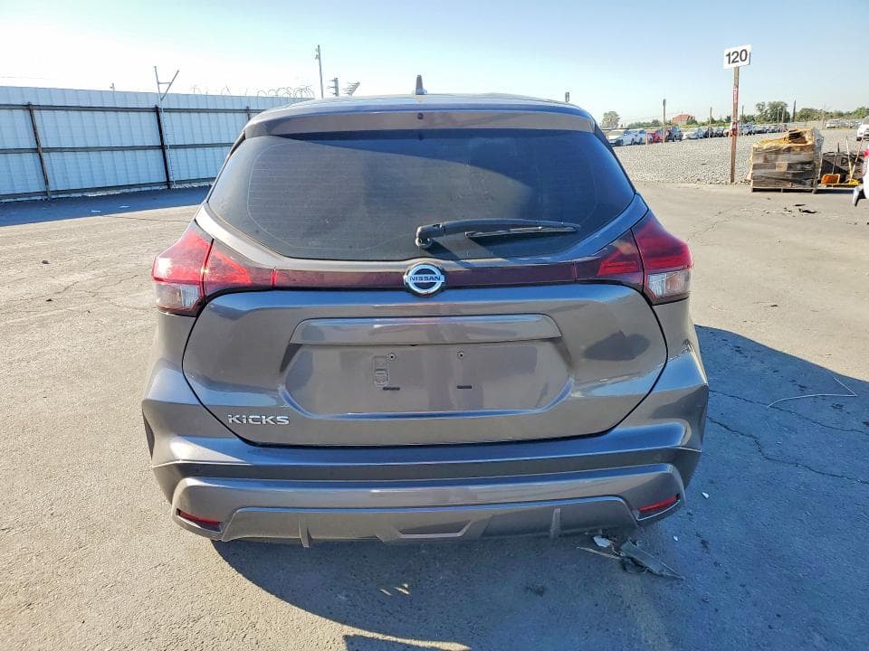 2021 NISSAN KICKS S 6
