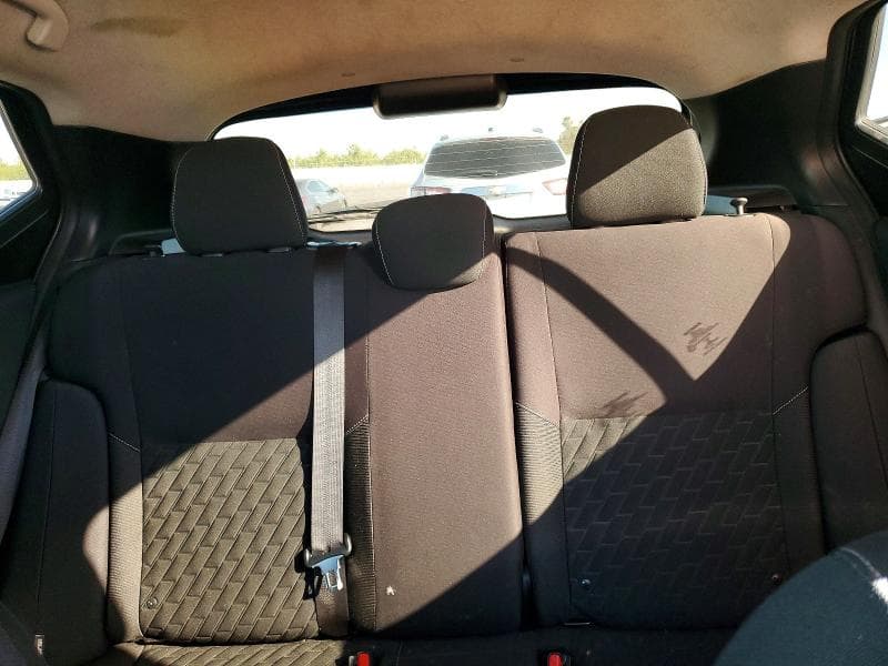 2021 NISSAN KICKS S 10