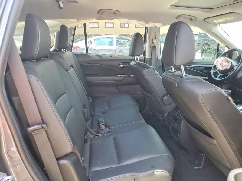 2022 HONDA PILOT SE 11
