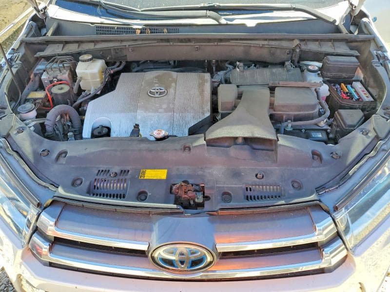 2019 TOYOTA HIGHLANDER HYBRID LIMITED 12