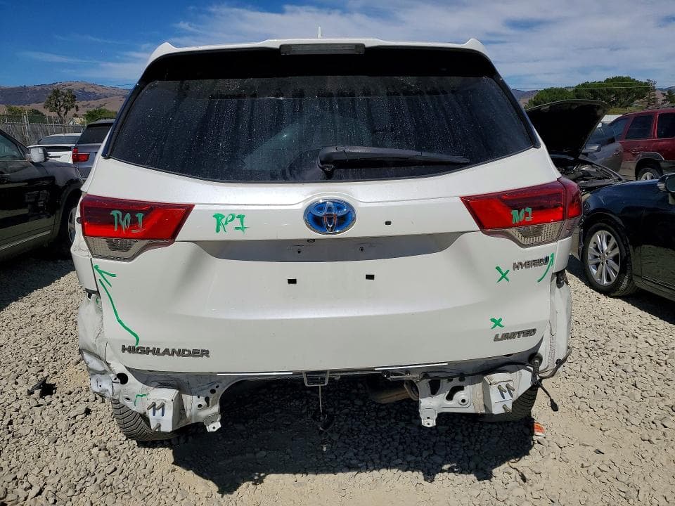 2019 TOYOTA HIGHLANDER HYBRID LIMITED 6