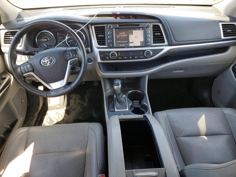 2019 TOYOTA HIGHLANDER HYBRID LIMITED 8