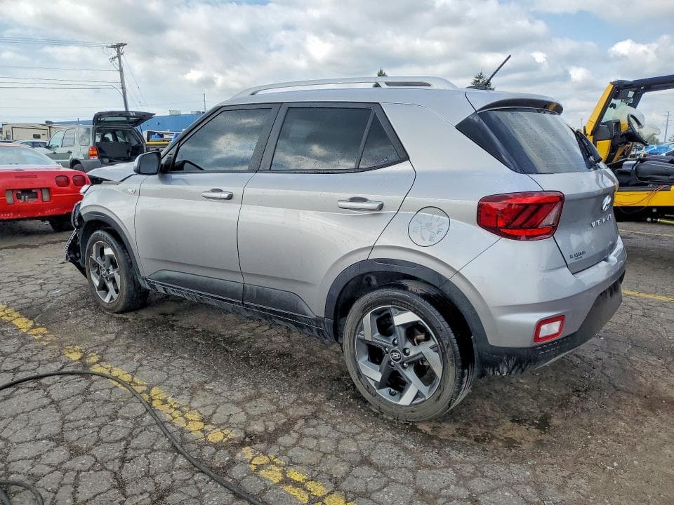 2023 HYUNDAI VENUE SEL SEL 2