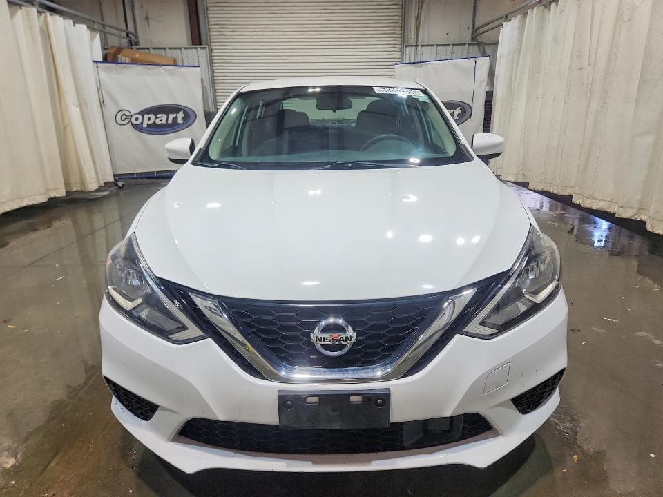 2018 NISSAN SENTRA SV 5