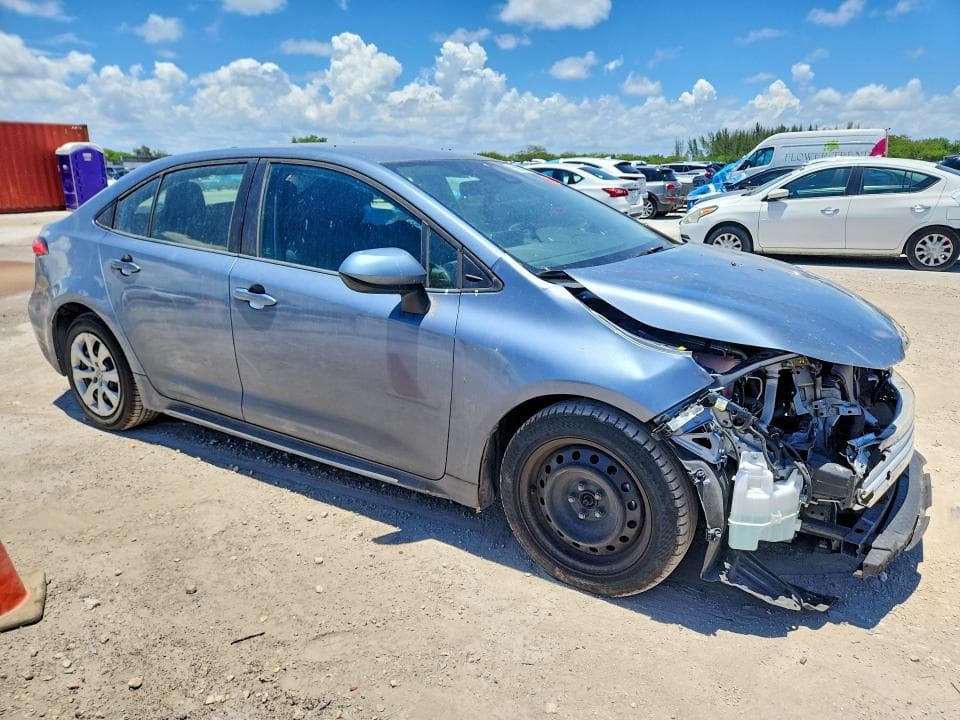 2021 TOYOTA COROLLA LE 4