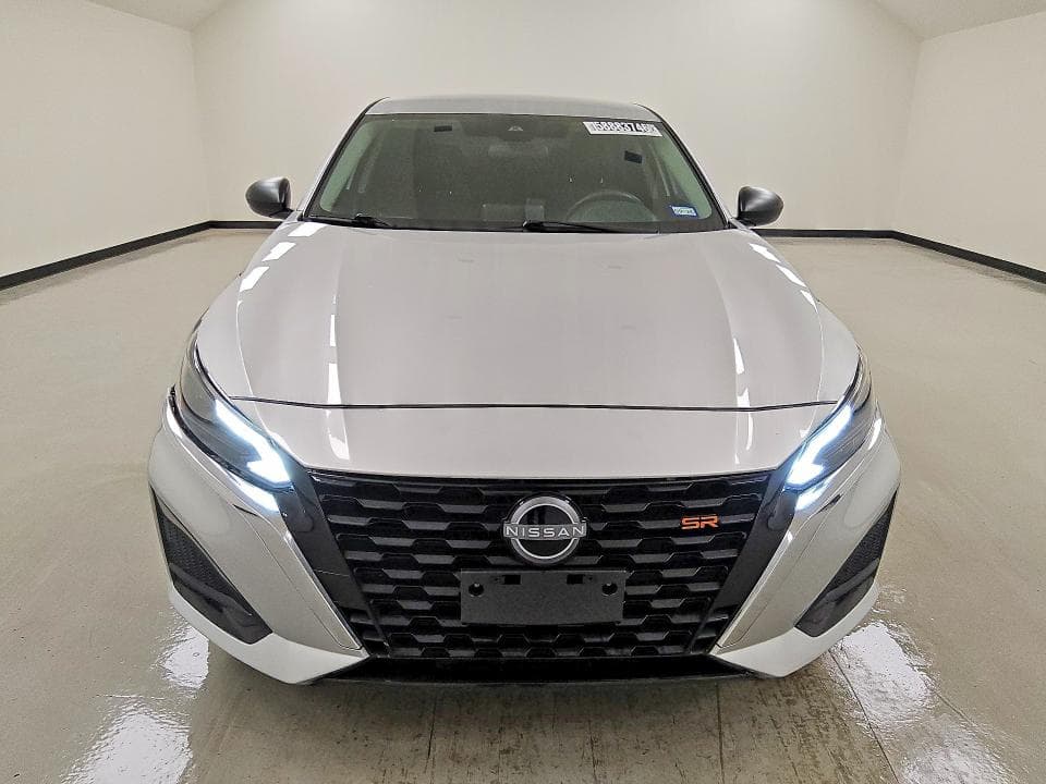 2024 NISSAN ALTIMA SV 5