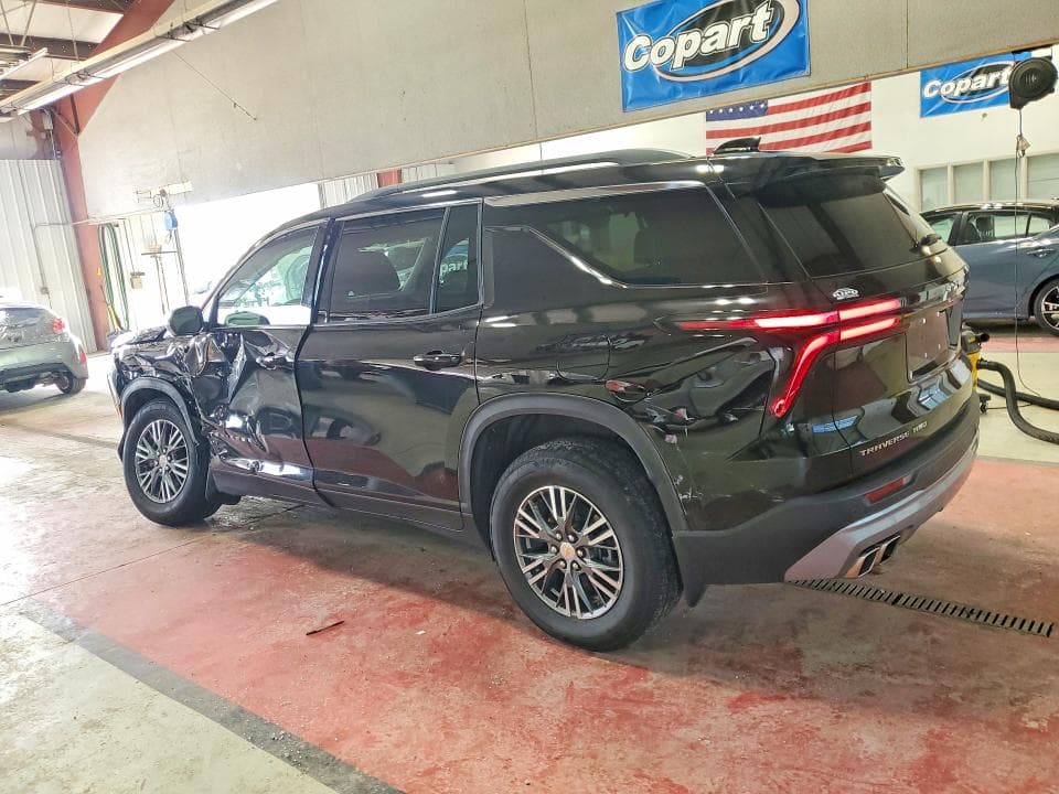 2025 CHEVROLET TRAVERSE LT 2