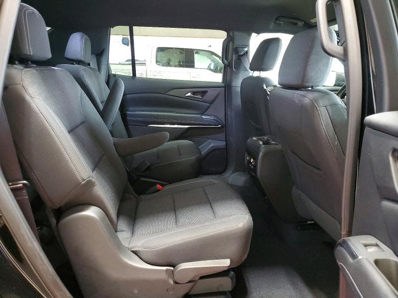 2025 CHEVROLET TRAVERSE LT 11