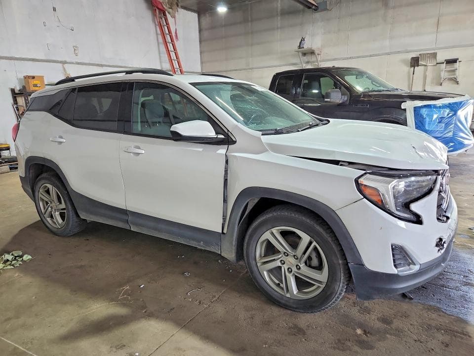 2020 GMC TERRAIN SLE 4